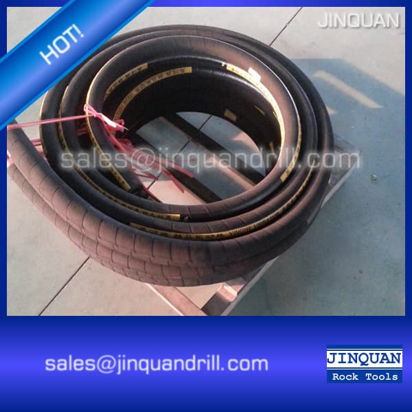 Flexible rubber hose for construction machinery